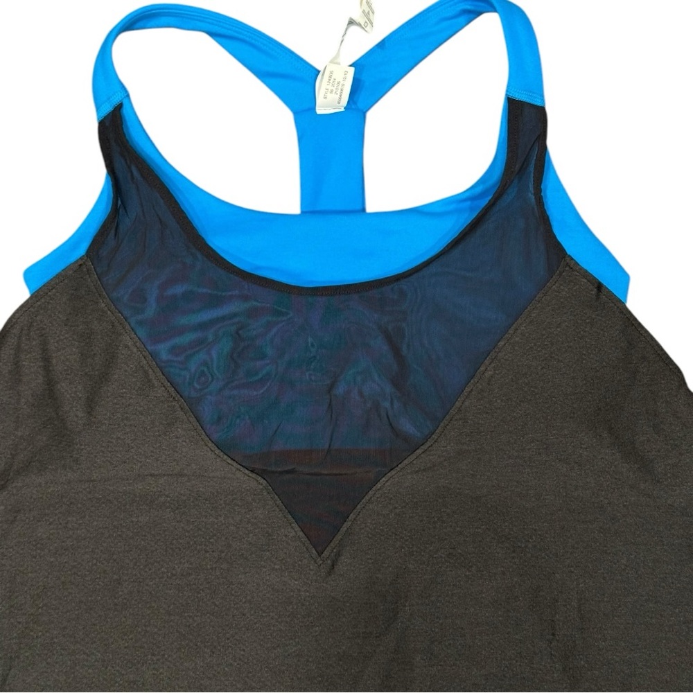 NWOT Under Armour Workout Tank Top with Sports Bra - Picture 11 of 12